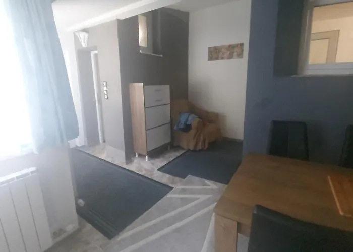 Blagajska 4